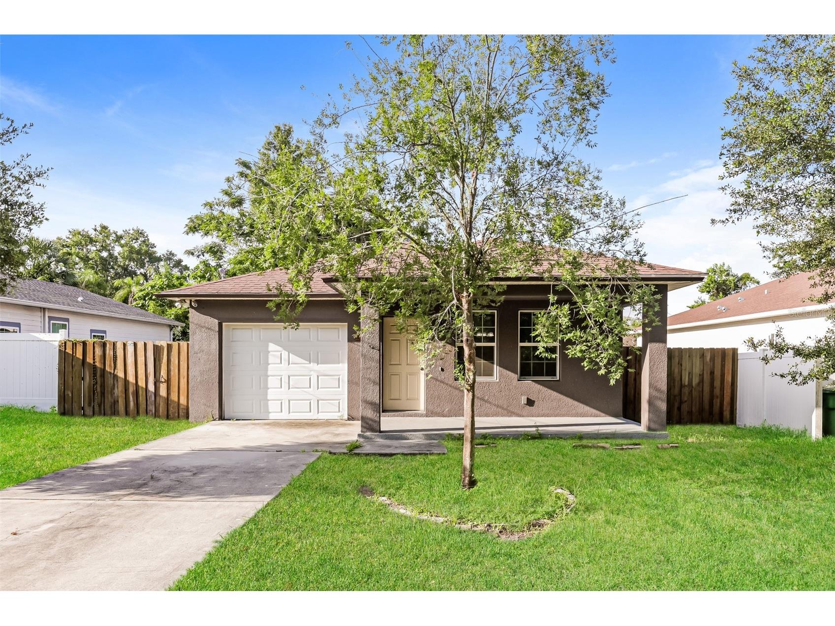 1505 E Caracas Street Tampa FL 33610 O6414121 image1