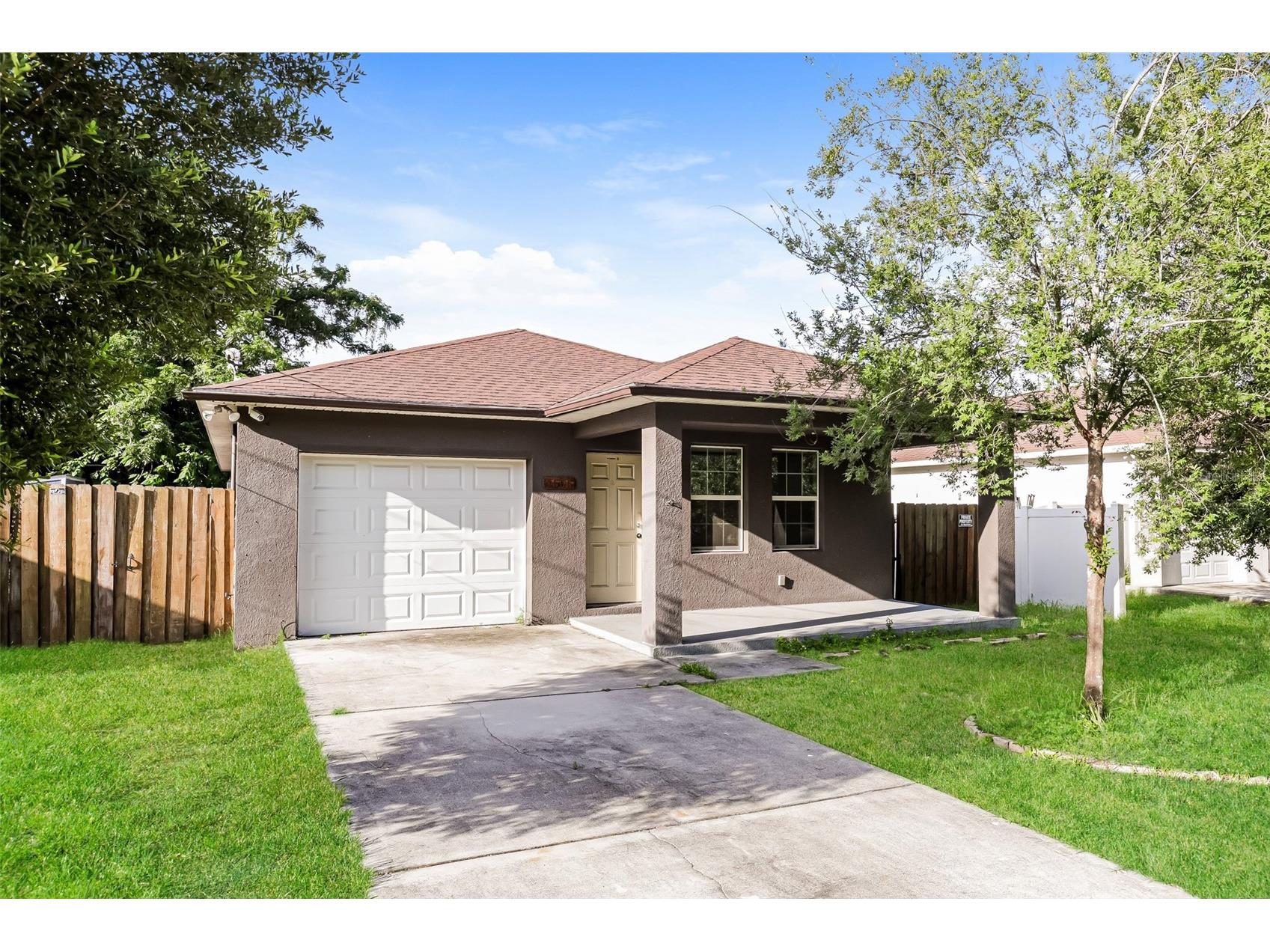 1505 E Caracas Street Tampa FL 33610 O6414121 image2