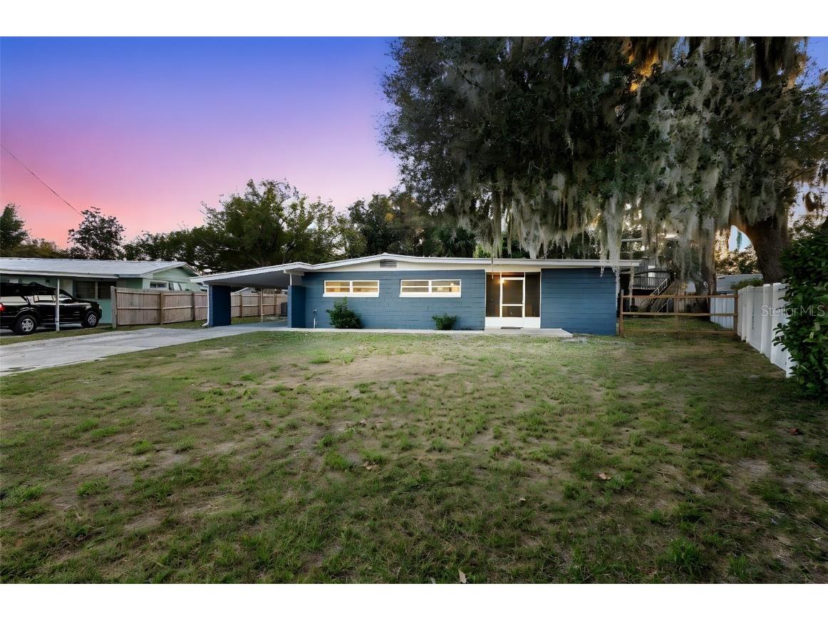 1505 Floradel Avenue Leesburg FL 34748 O6363277 image1