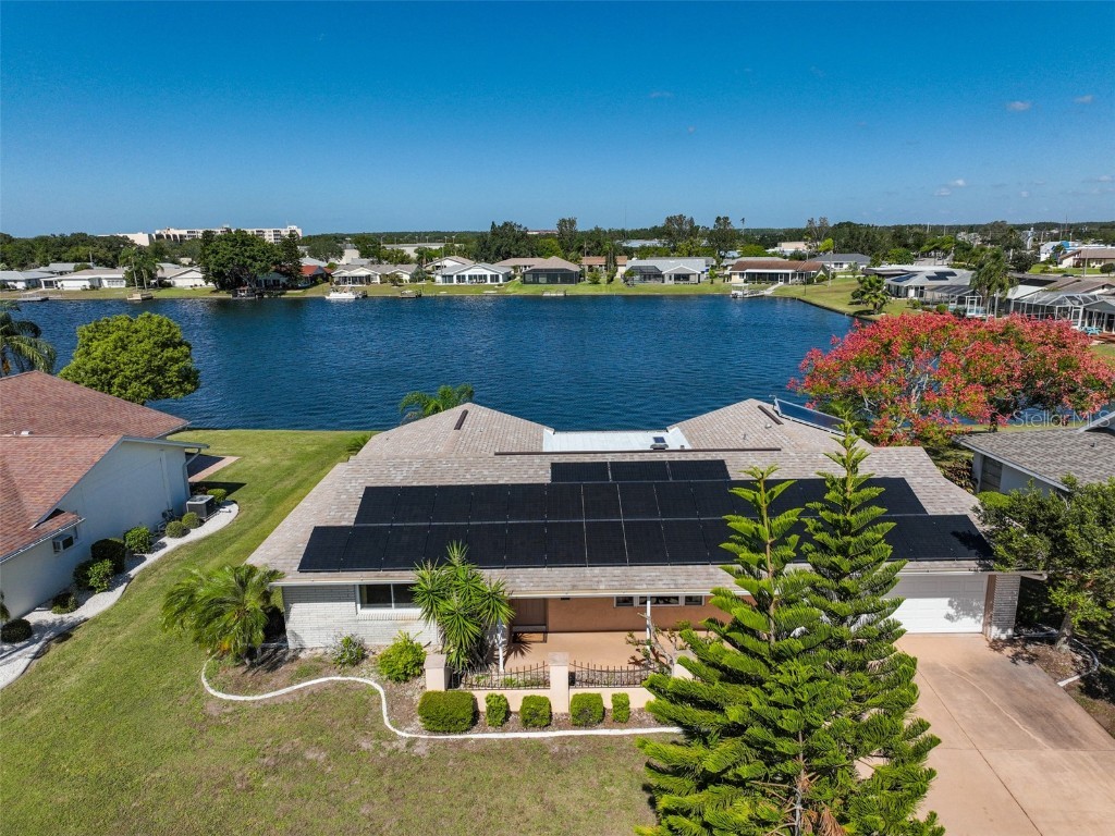 1505 Heron Drive Sun City Center FL 33573 - SIMMONS LAKE T3482052 image1