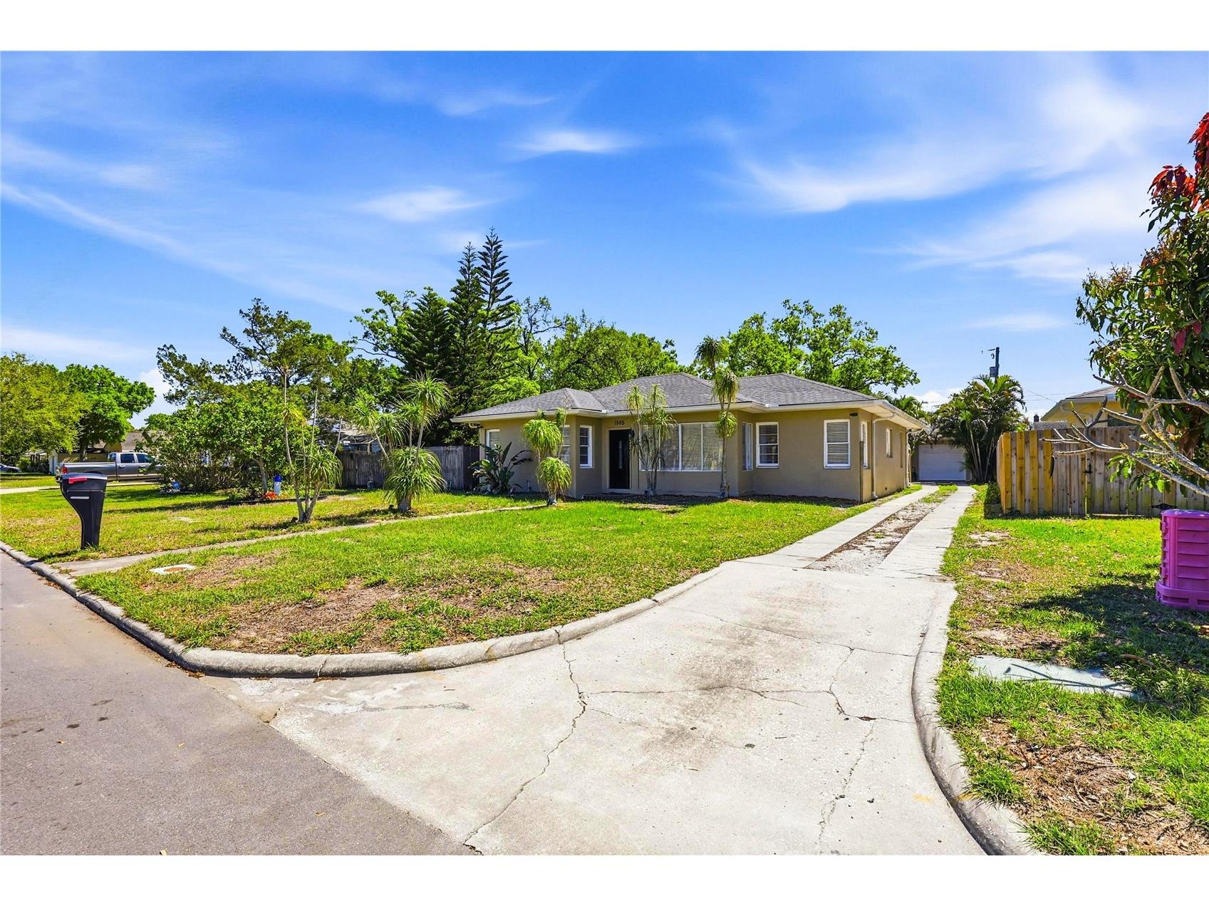 1505 Laura Street Clearwater FL 33755 TB8468998 image2