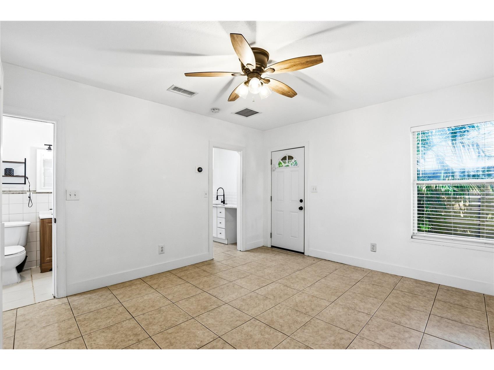 1505 Laura Street Clearwater FL 33755 TB8468998 image46