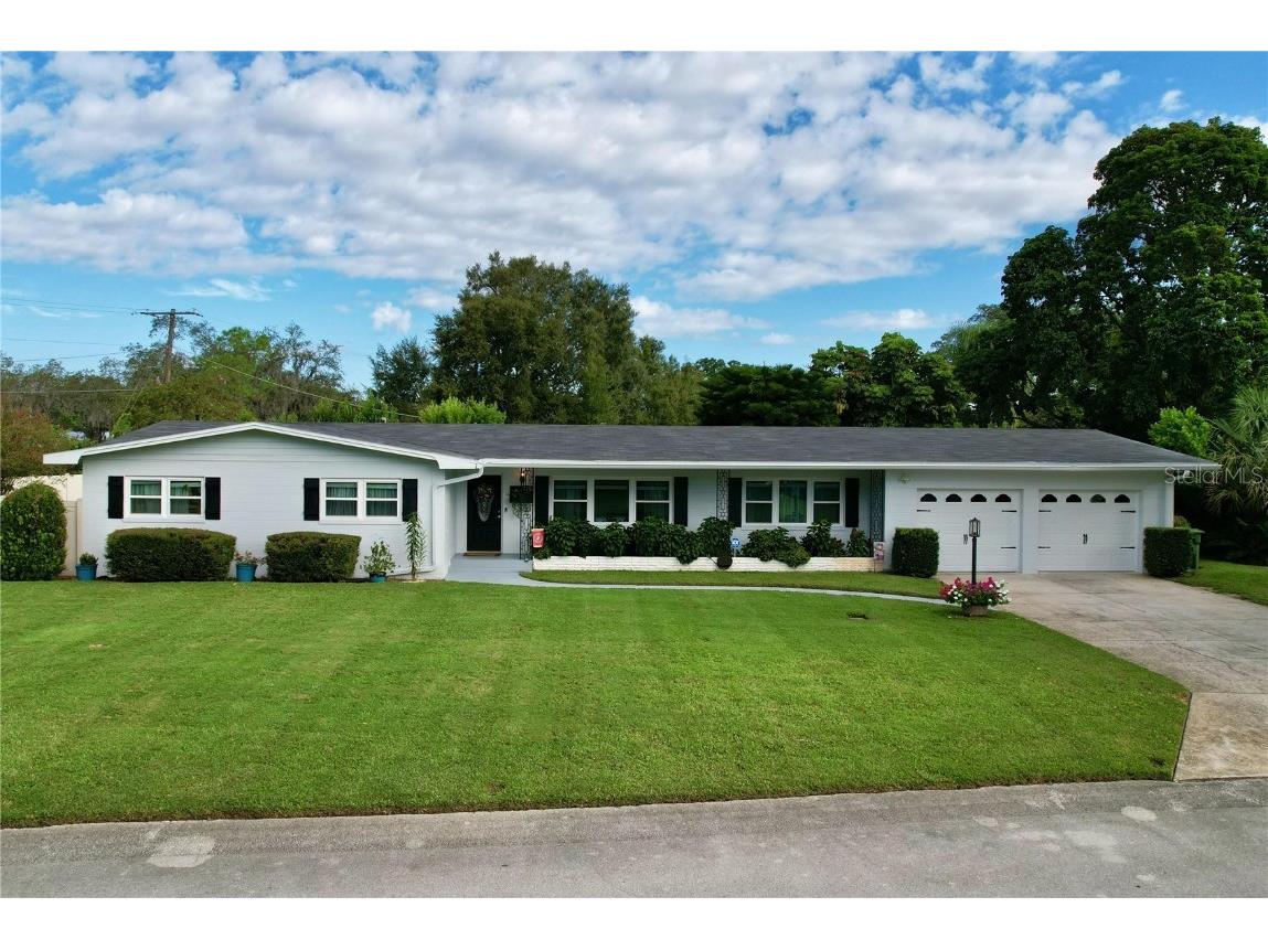 1505 N Lake Mirror Drive NW Winter Haven FL 33881 P4927385 image1