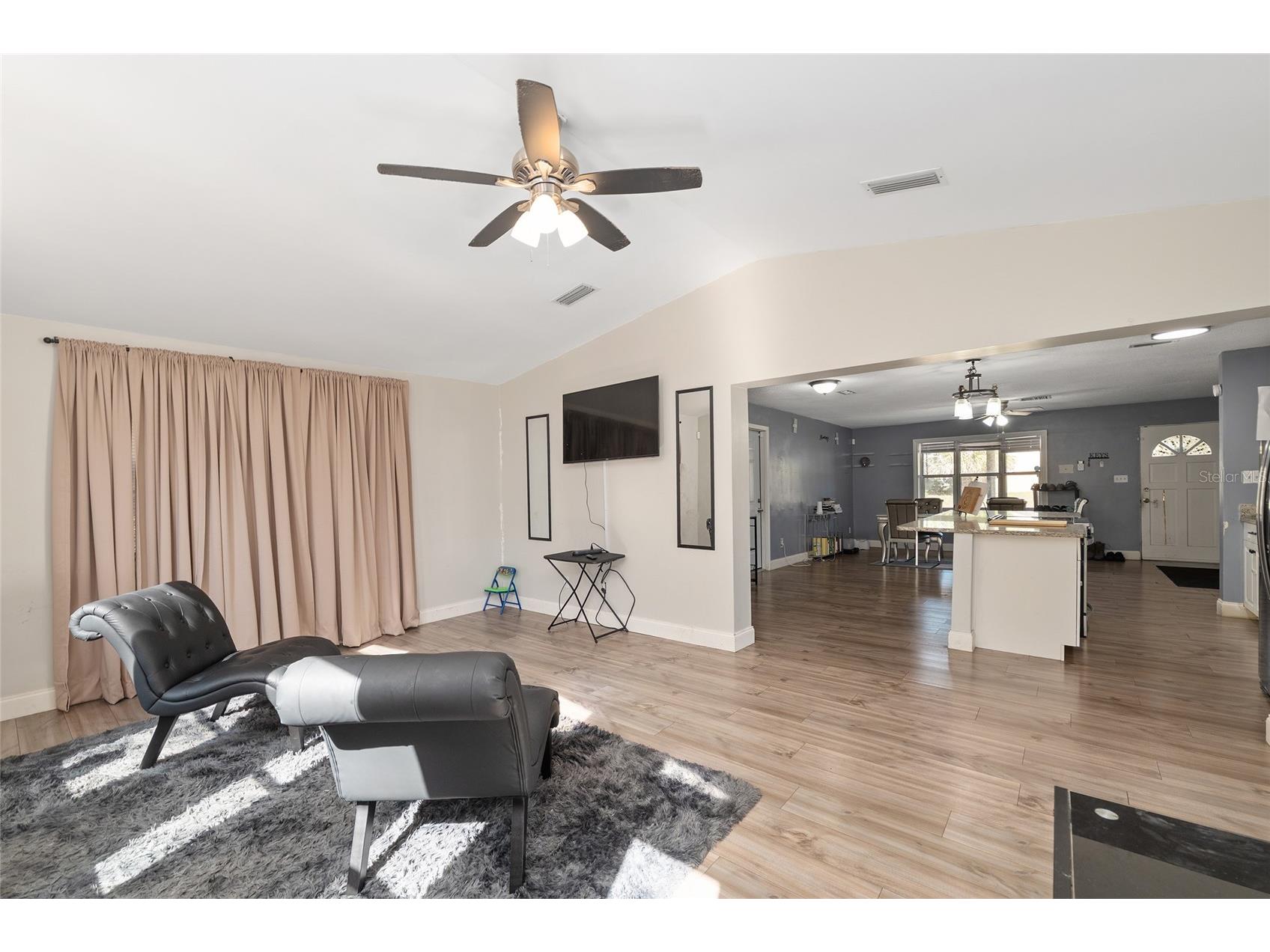 1505 NE 19th Lane Gainesville FL 32609 OM718043 image21