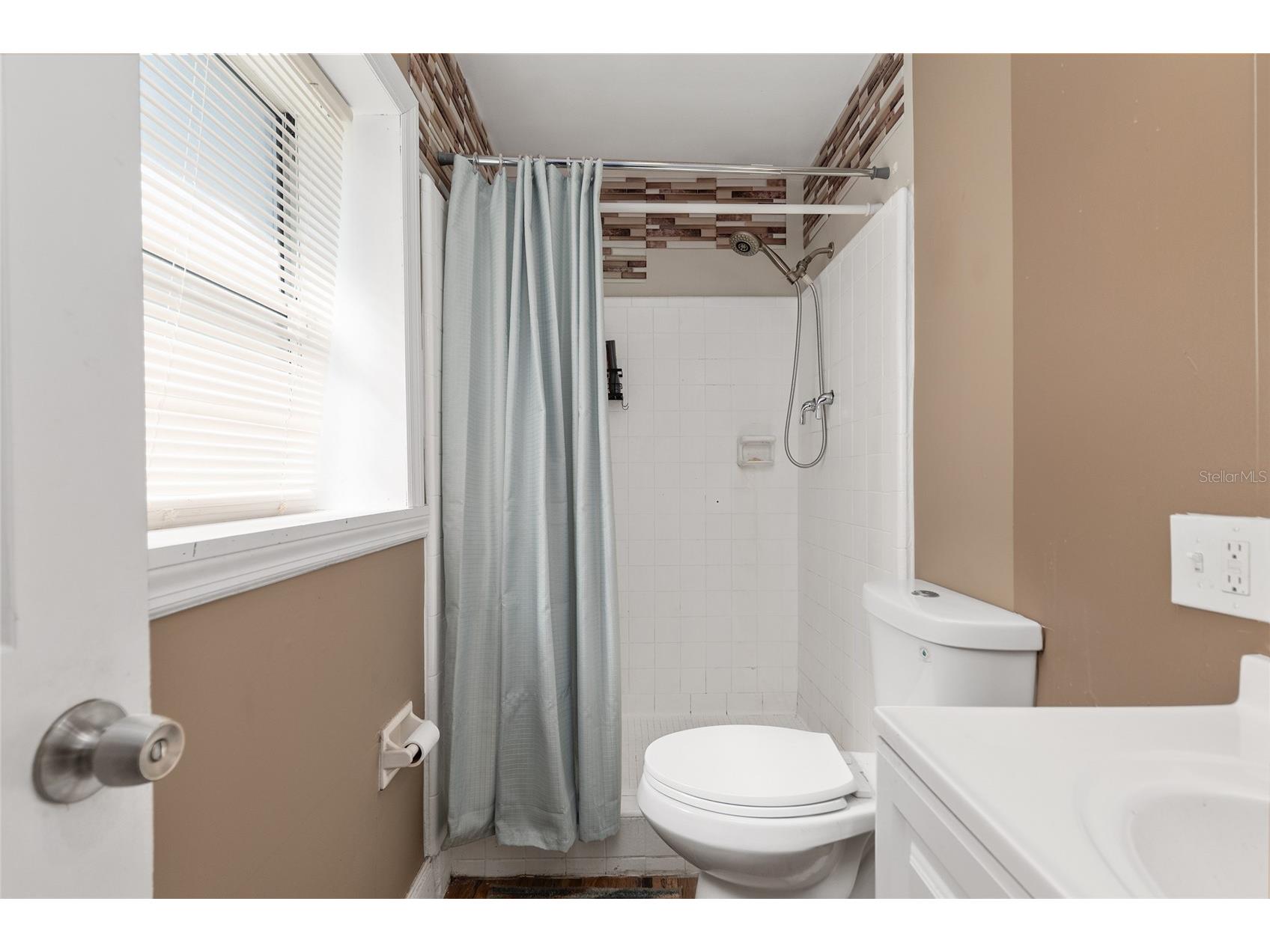 1505 NE 19th Lane Gainesville FL 32609 OM718043 image33