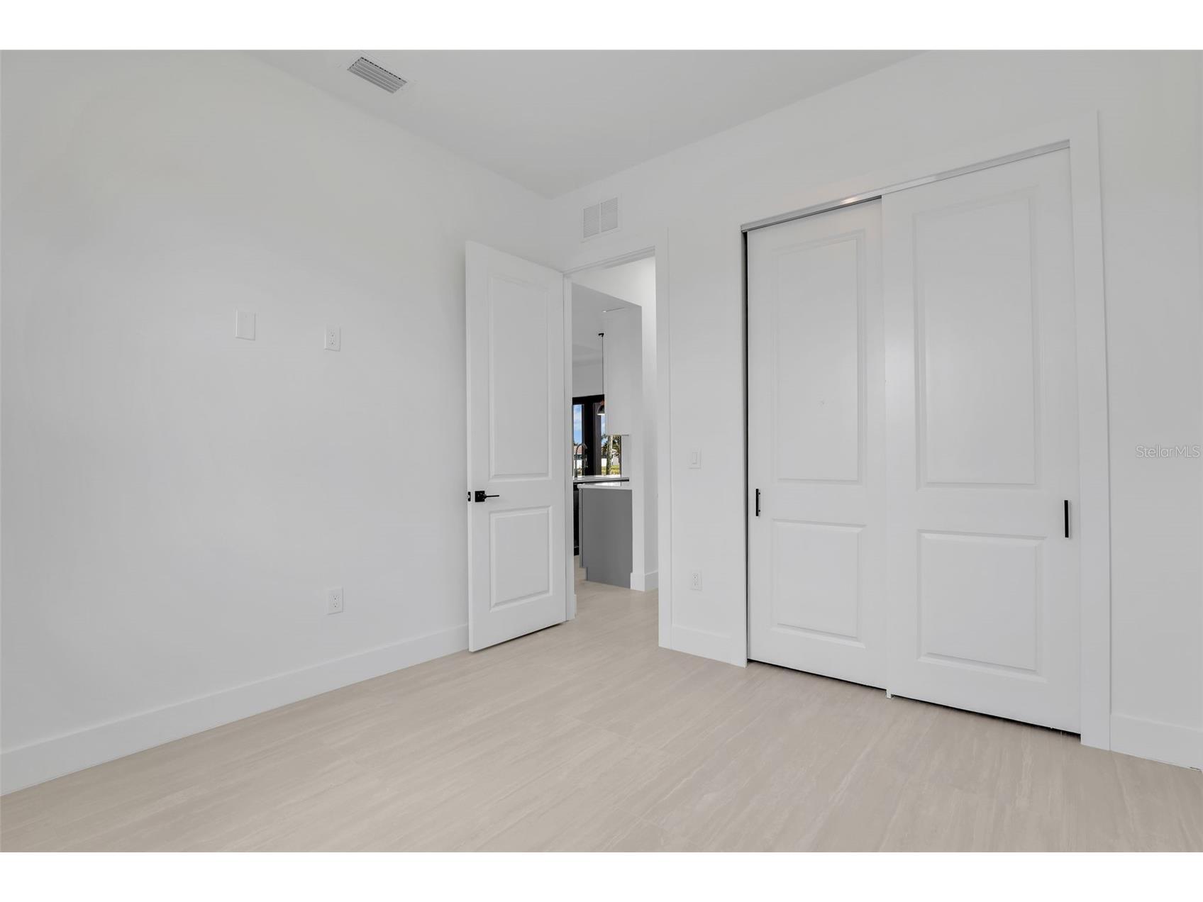 1505 NW 17th Street Cape Coral FL 33993 A4694955 image32