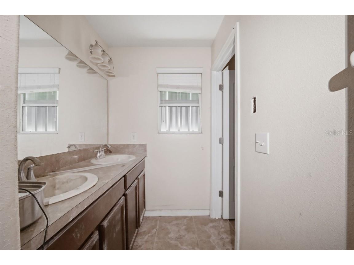 1505 Oak Pond Street Ruskin FL 33570 TB8430031 image33