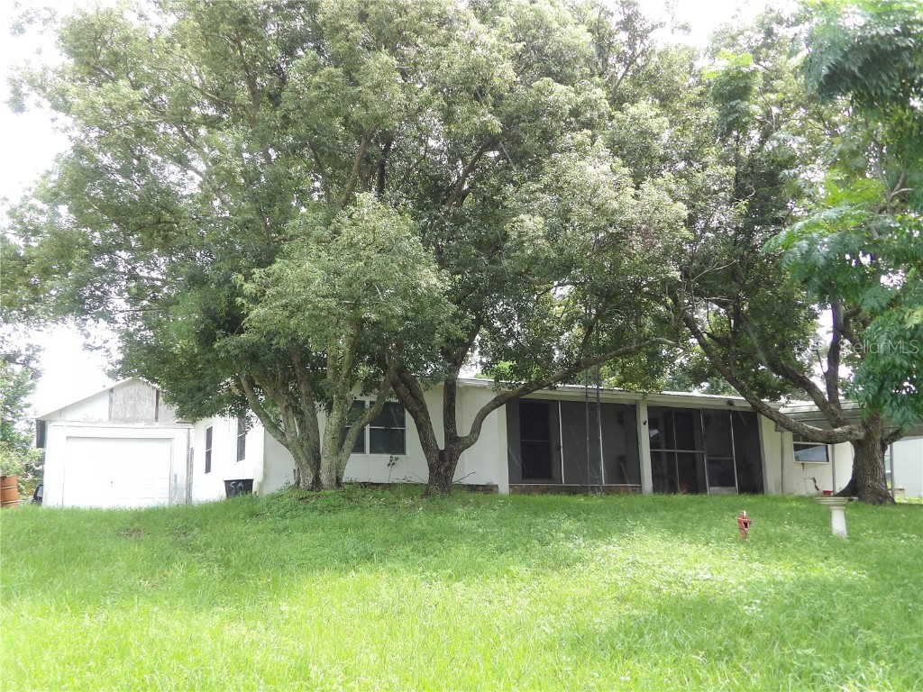 1505 Piedmont Drive Deltona FL 32725 V4938427 image1