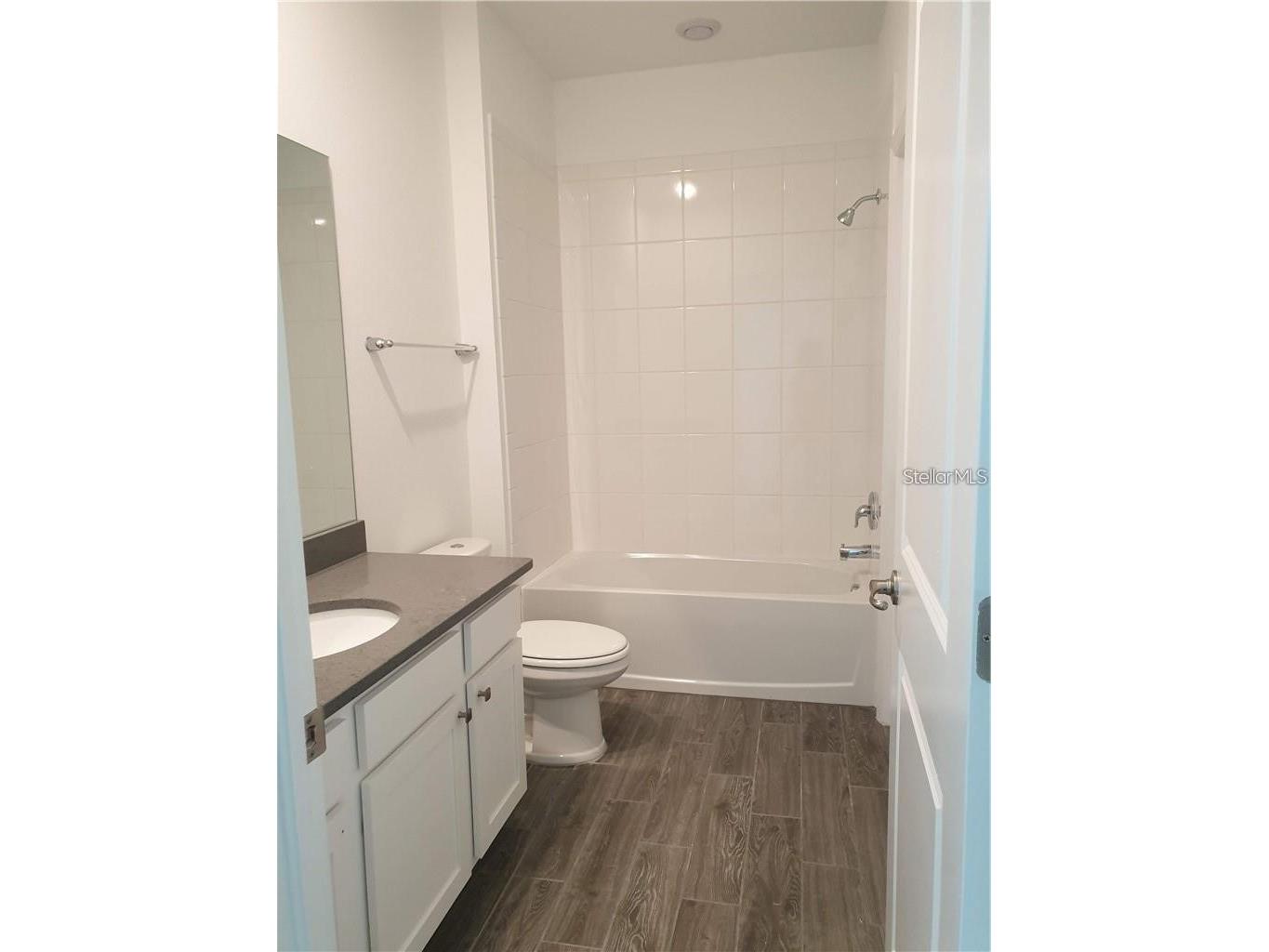 15050 Blue Quaker Place Tampa FL 33613 TB8486794 image8