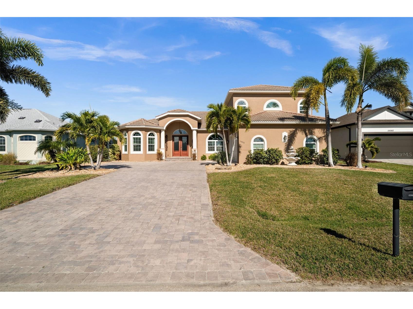 15052 Aquarius Circle Port Charlotte FL 33981 - CHINOOK WATERWAY D6145717 image1
