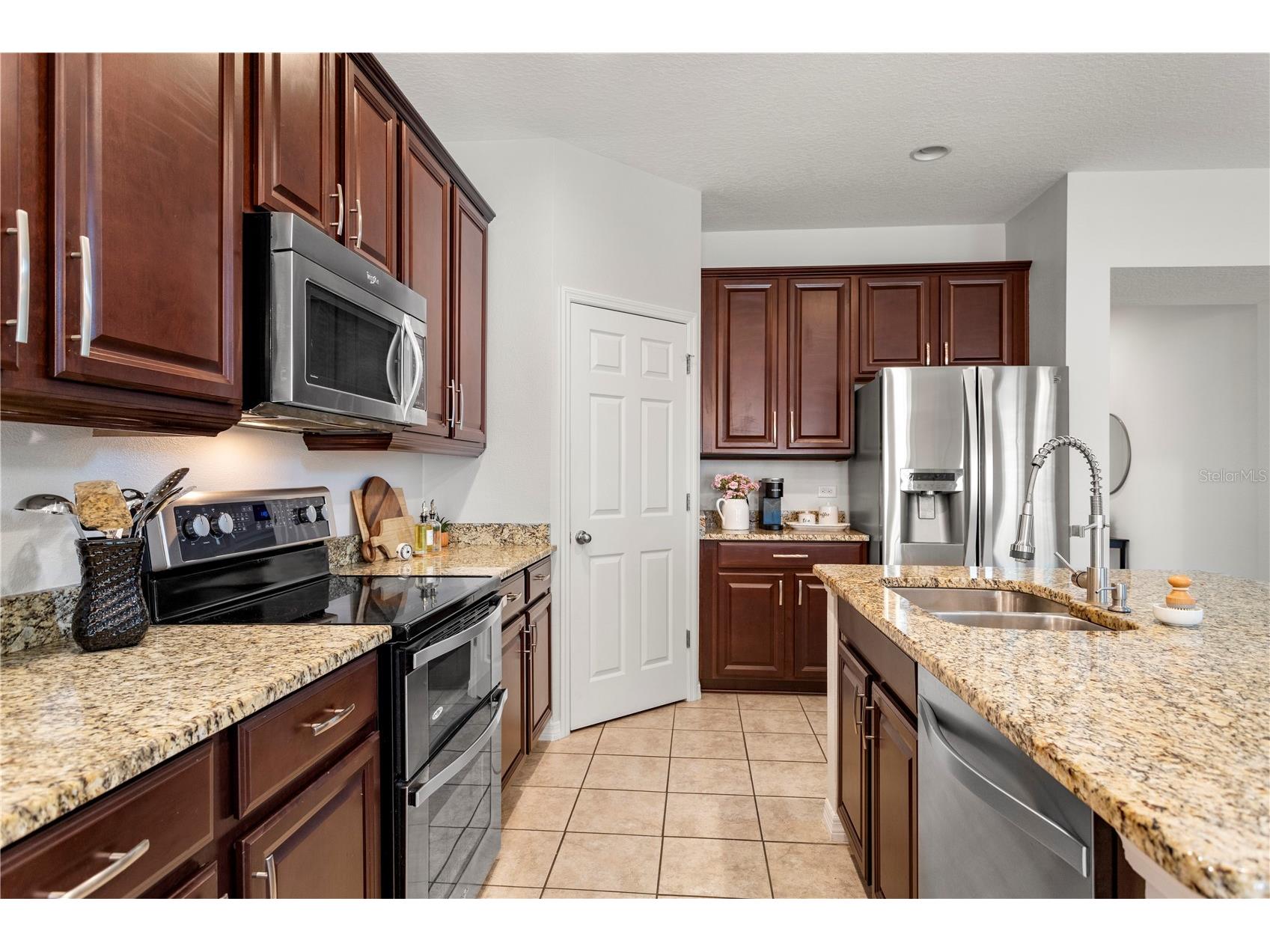 15058 Sawgrass Bluff Drive Winter Garden FL 34787 O6396640 image4