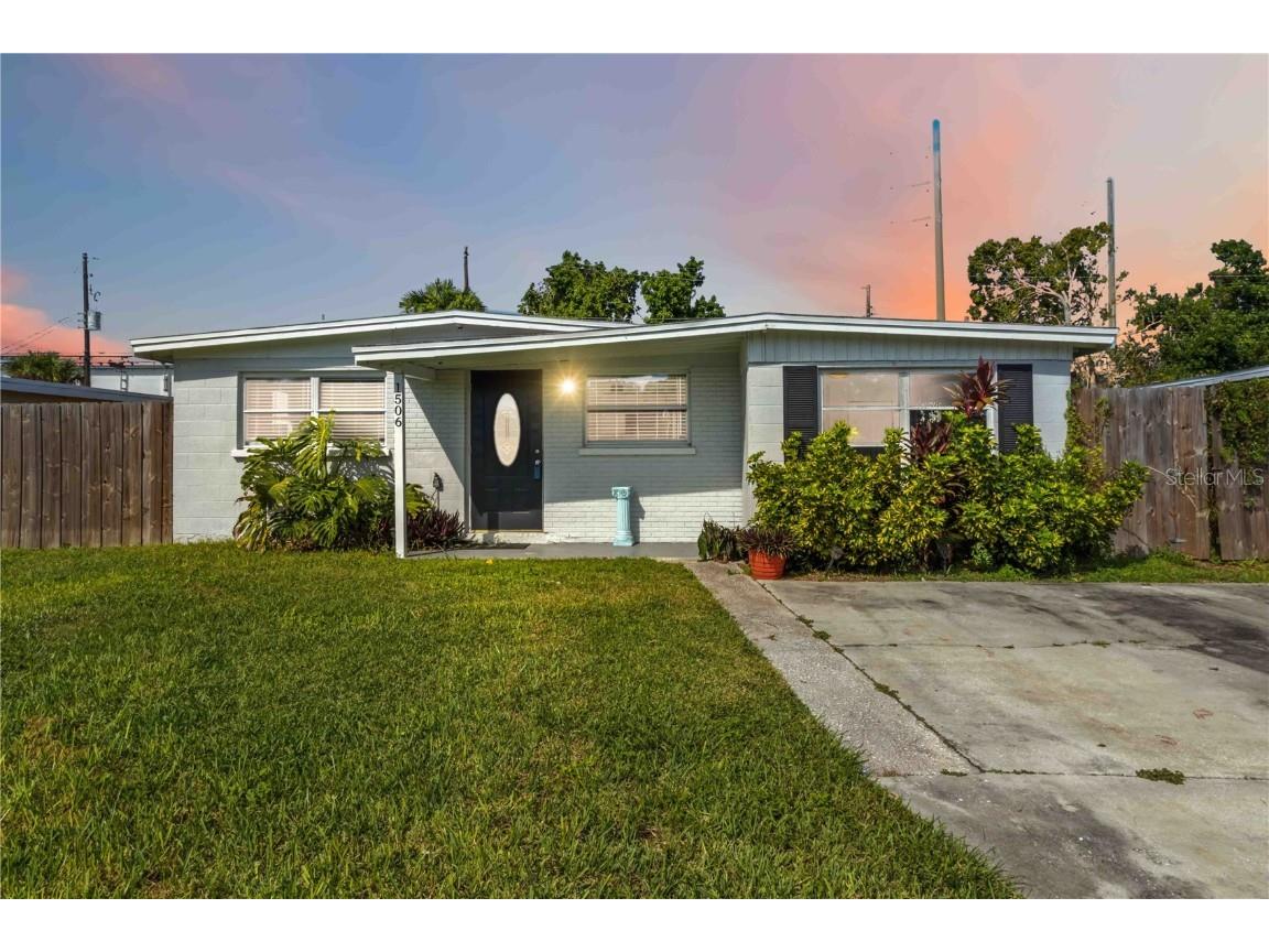 1506 14th Street E Bradenton FL 34208 D6143984 image1