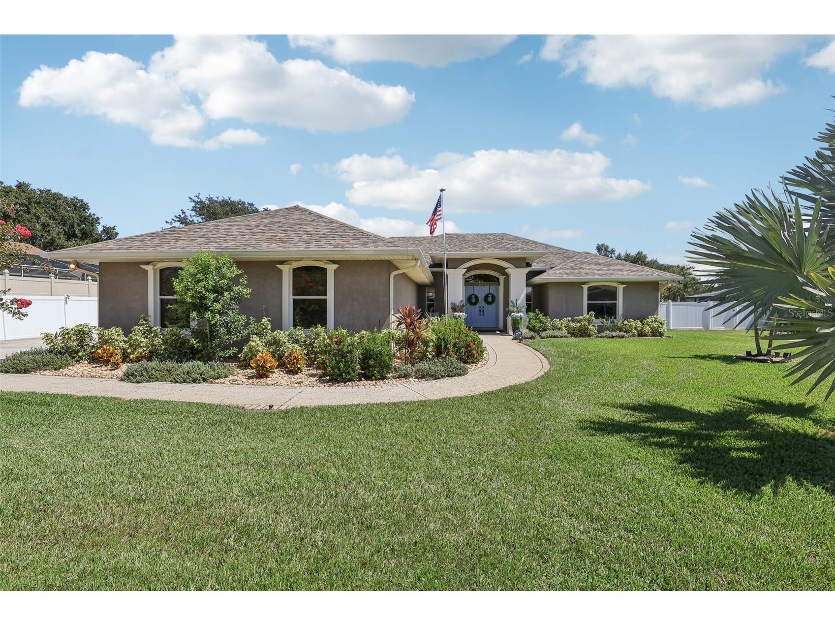 1506 Auburn Oaks Boulevard Auburndale FL 33823 A4679689 image2