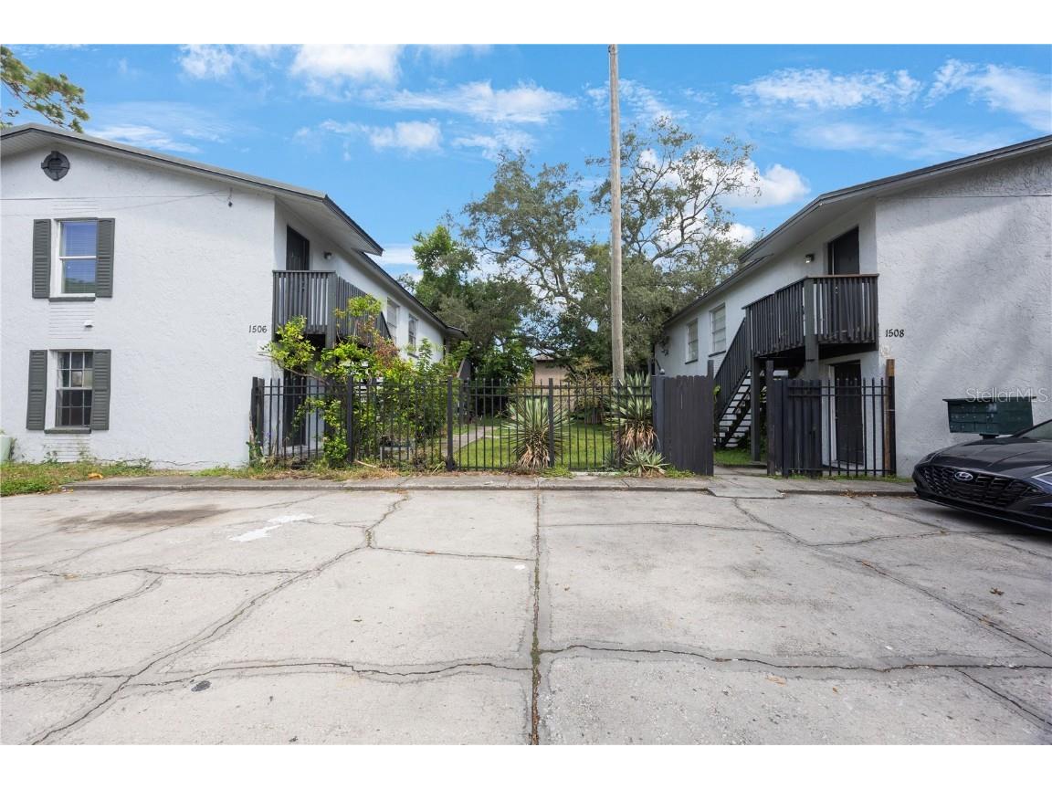1506 E 127th Avenue Tampa FL 33612 TB8434384 image1