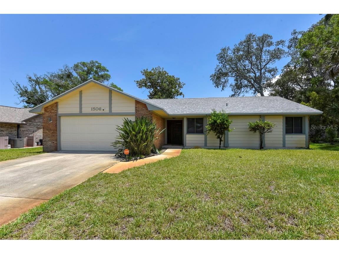 1506 Poplar Dr. Ormond Beach FL 32174 V4937273 image1
