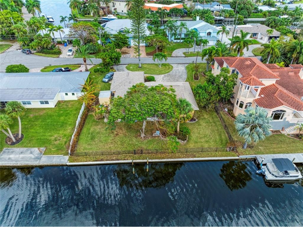 1506 Ridgewood Lane Sarasota FL 34231 - GULF OF MEXICO A4625313 image1