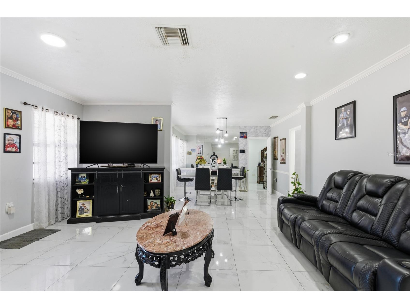 1506 S Oregon Circle Tampa FL 33612 TB8475079 image10