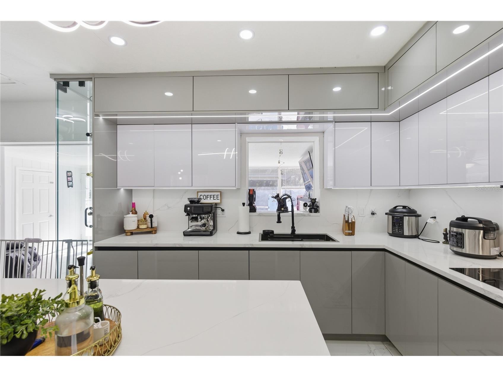 1506 S Oregon Circle Tampa FL 33612 TB8475079 image37