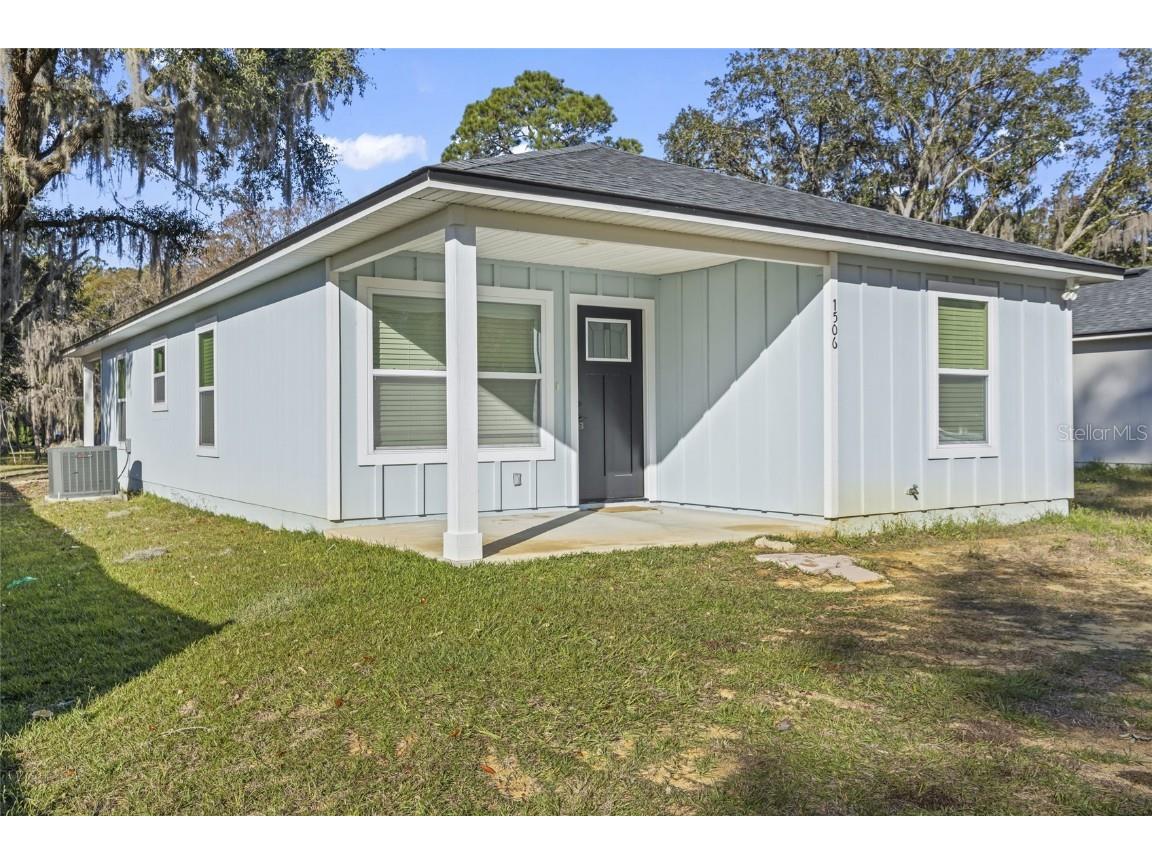 1506 SE 4th Avenue Melrose FL 32666 - SANTA FE CANAL GC518892 image1