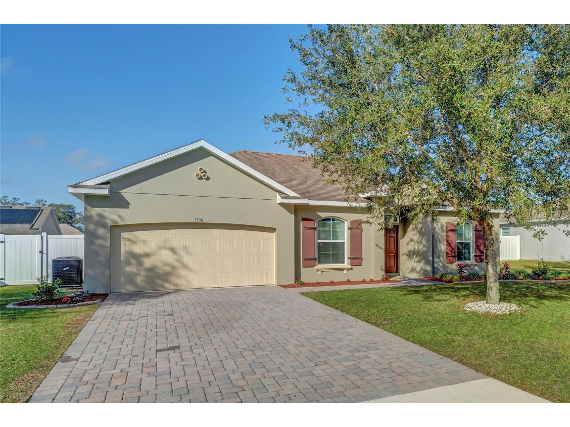 1506 Teddington Street Deland FL 32720 V4934326 image1