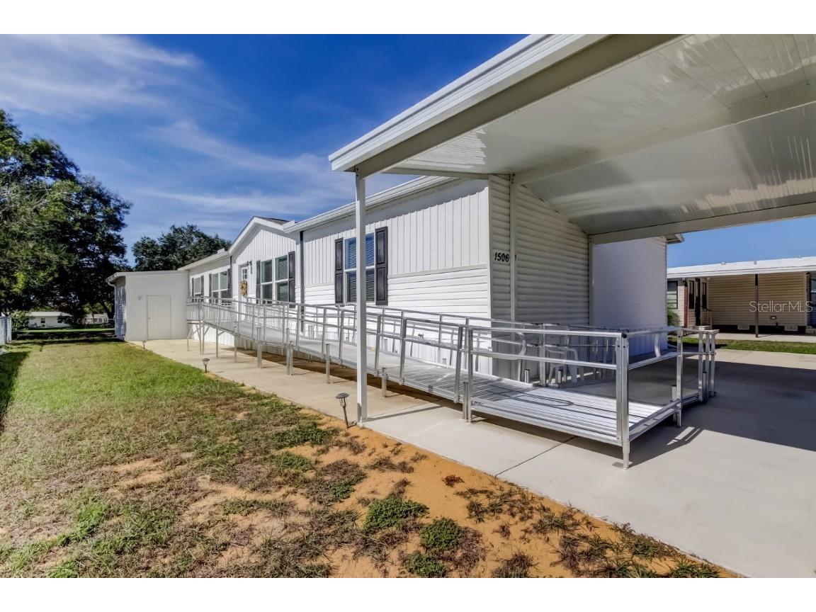 15061 Brookridge Boulevard Brooksville FL 34613 W7880747 image2