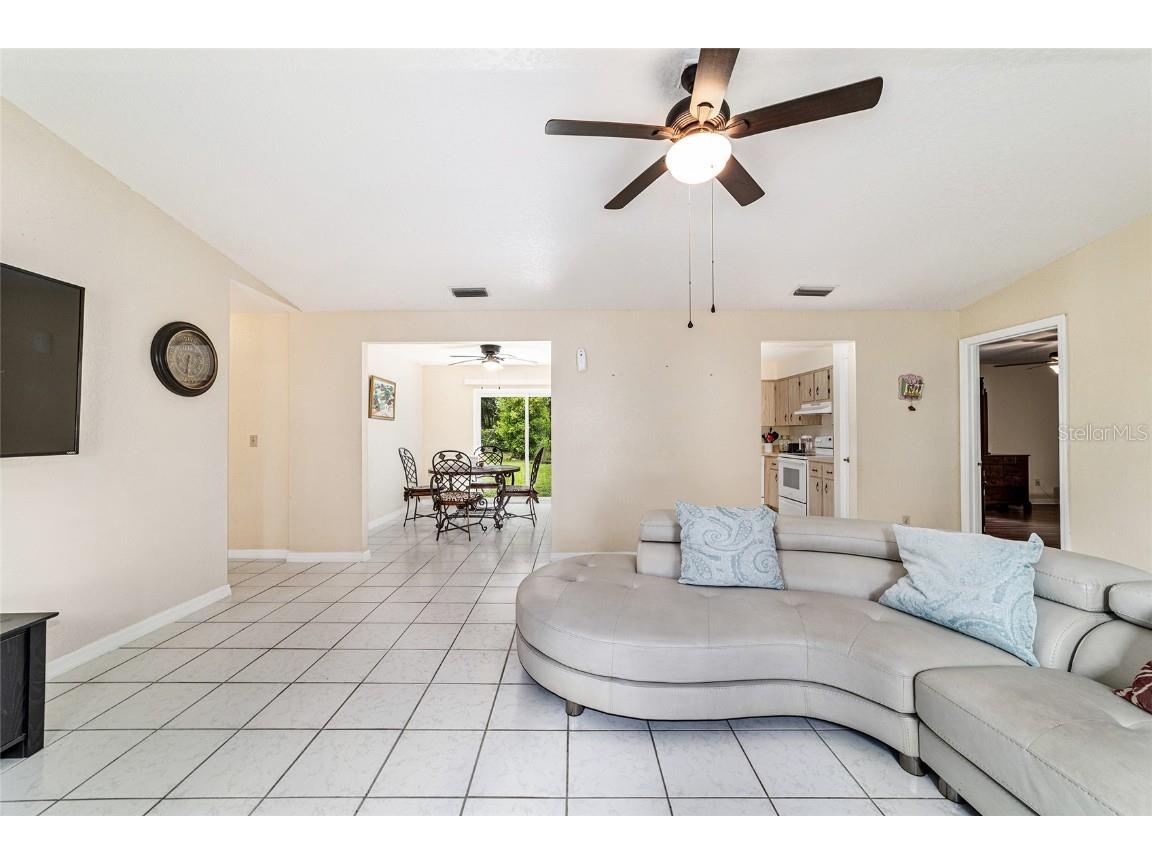 15061 SW 28th Terrace Road Ocala FL 34473 OM703060 image14