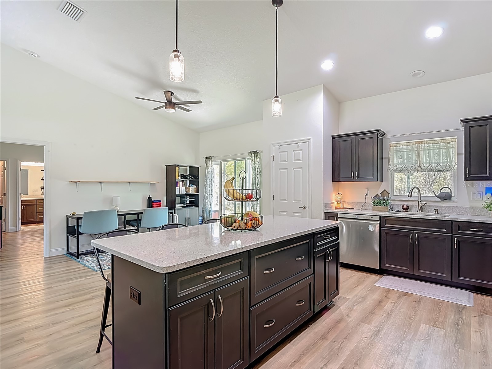 15062 Mount Ivy Road Weeki Wachee FL 34614 W7884324 image18