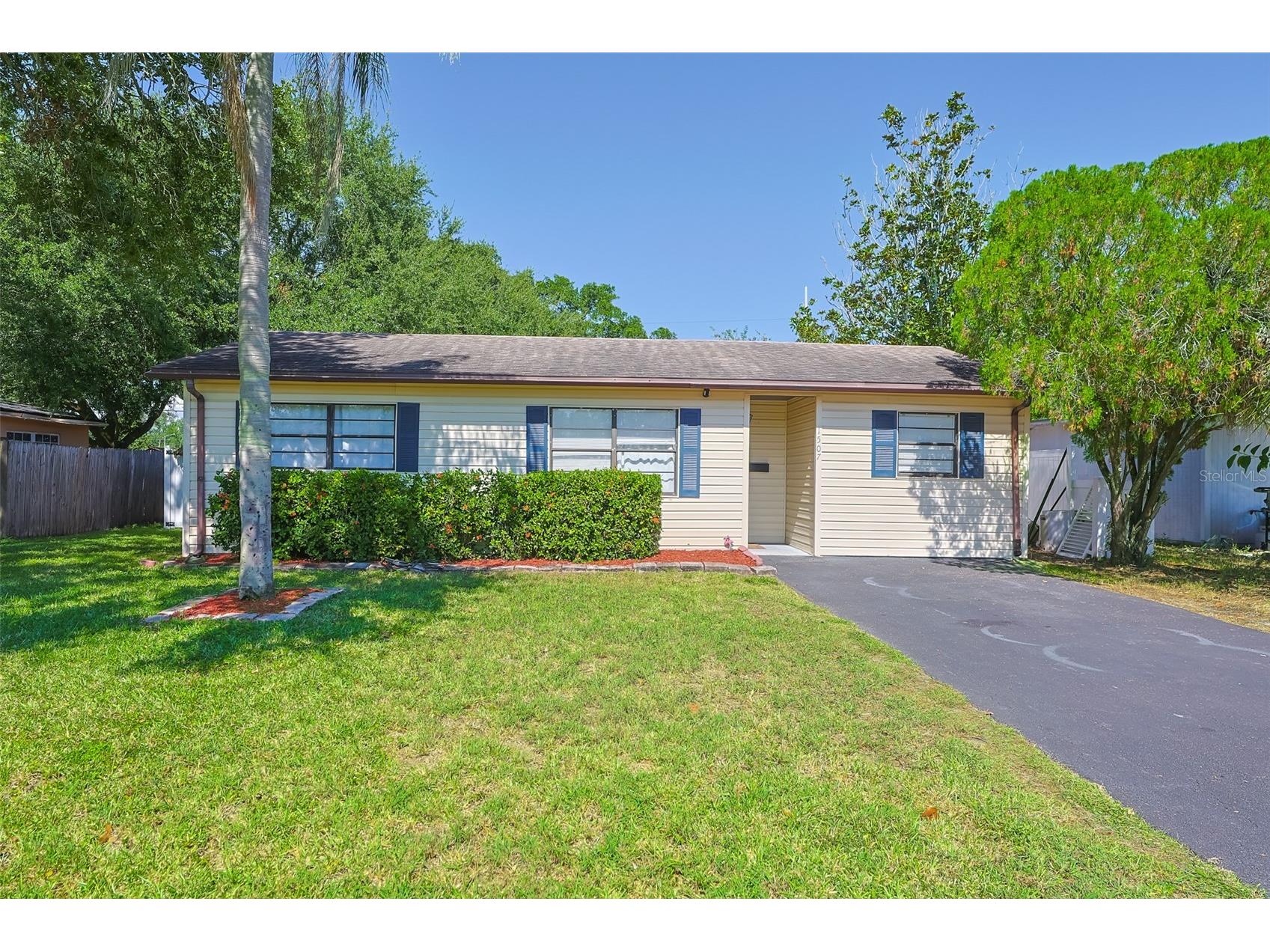 1507 76th Avenue N Saint Petersburg FL 33702 TB8440092 image46
