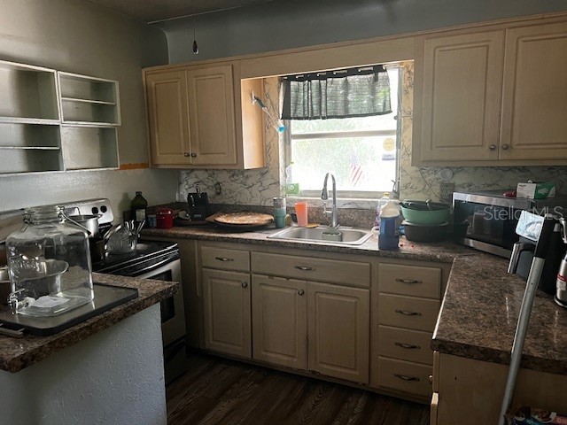 1507 Carlos Avenue Clearwater FL 33755 A4660426 image4