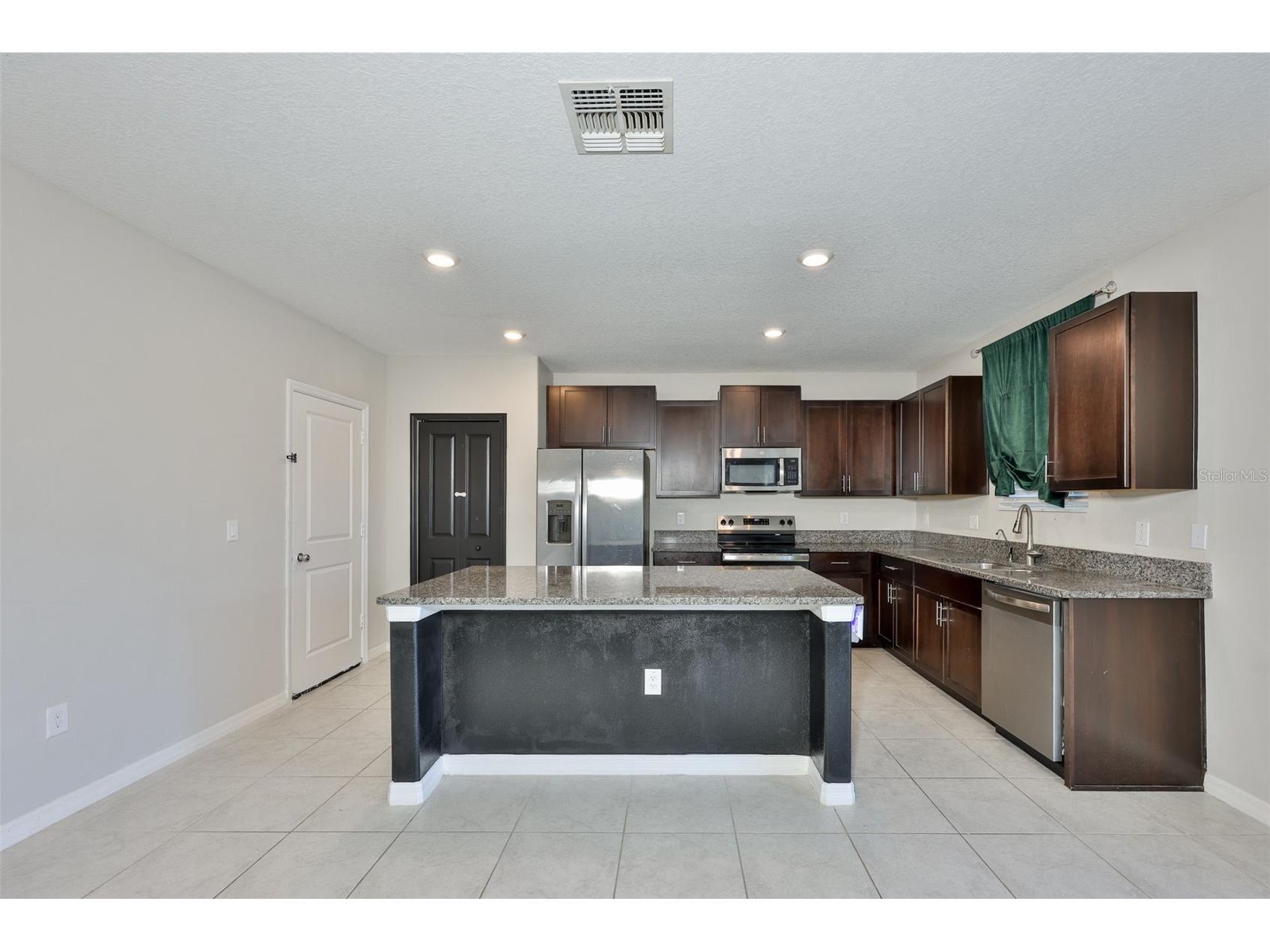 1507 Golden Glow Drive Ruskin FL 33570 TB8518790 image6