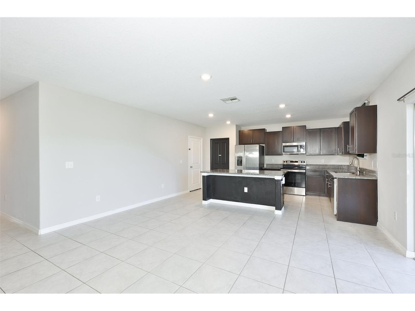 1507 Golden Glow Drive Ruskin FL 33570 TB8518790 image9