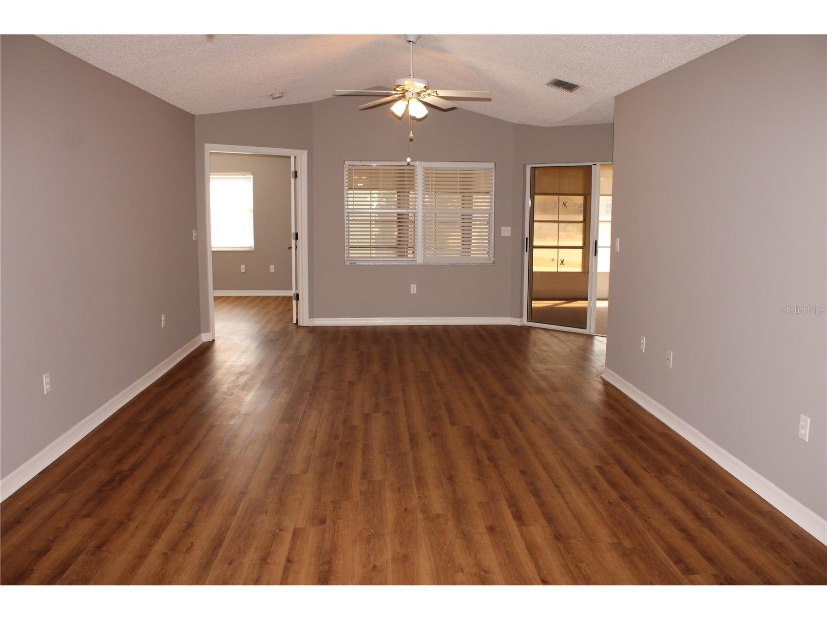 1507 Lantana Court Palmetto FL 34221 A4681892 image7