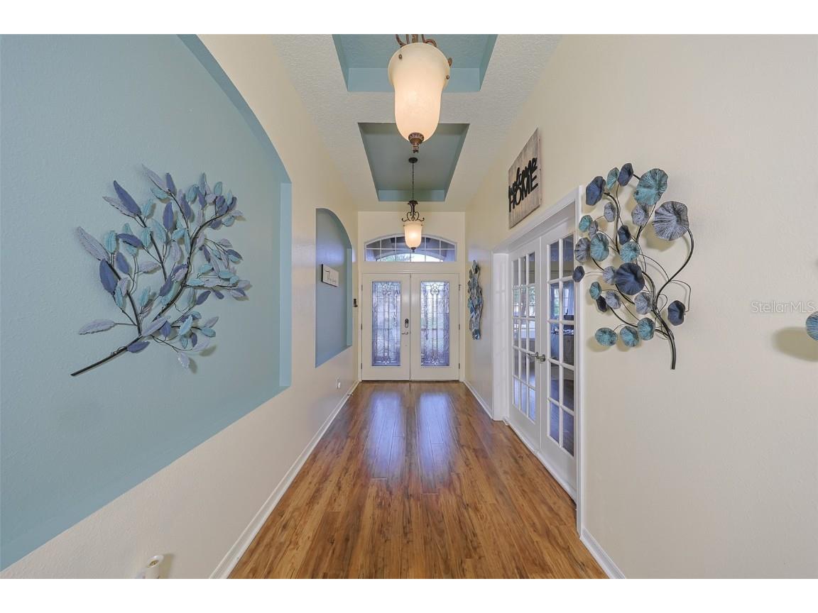 1507 Mira Lago Circle Ruskin FL 33570 TB8439678 image10