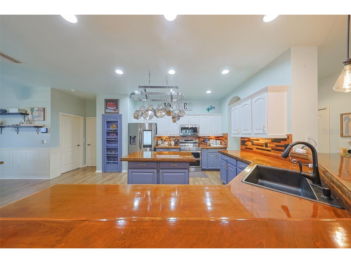 1507 Mira Lago Circle Ruskin FL 33570 TB8439678 image21