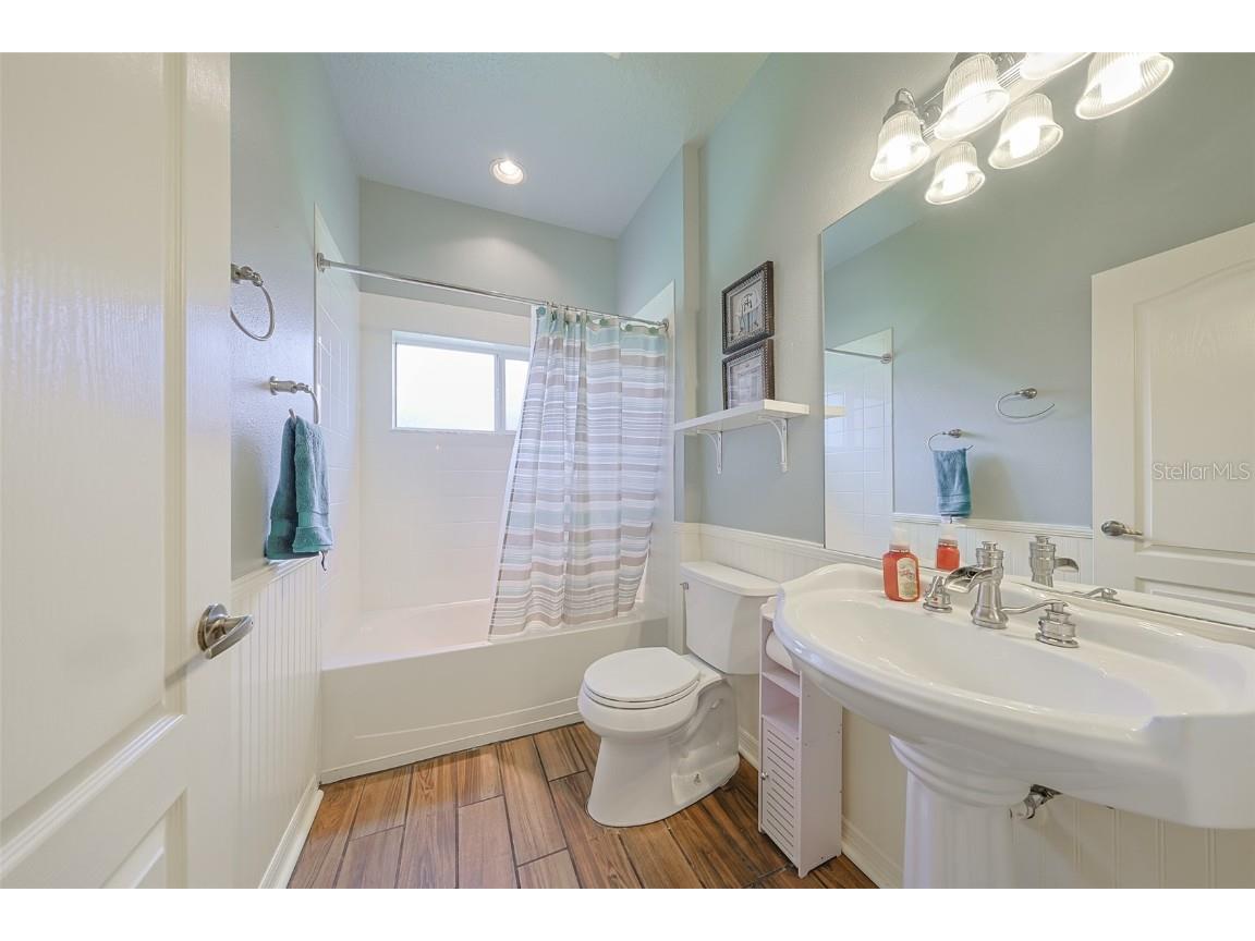 1507 Mira Lago Circle Ruskin FL 33570 TB8439678 image27