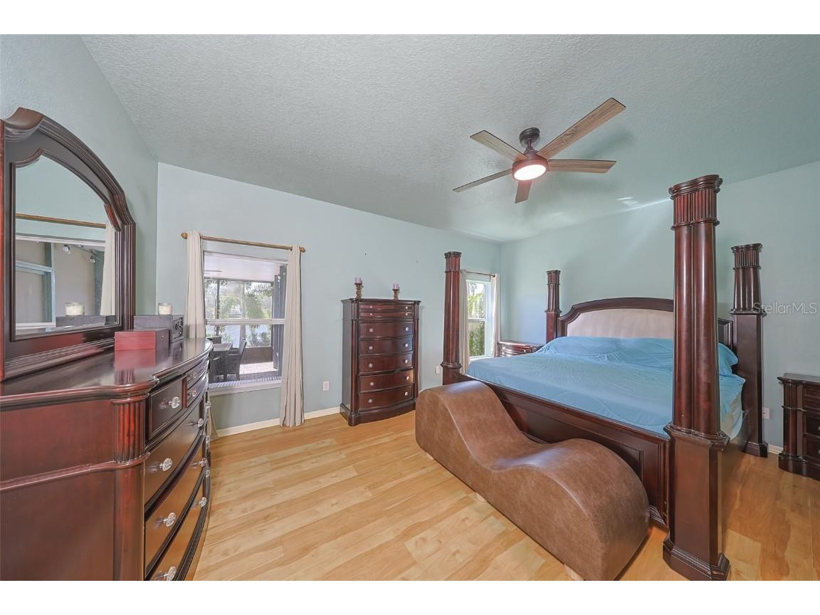 1507 Mira Lago Circle Ruskin FL 33570 TB8439678 image28