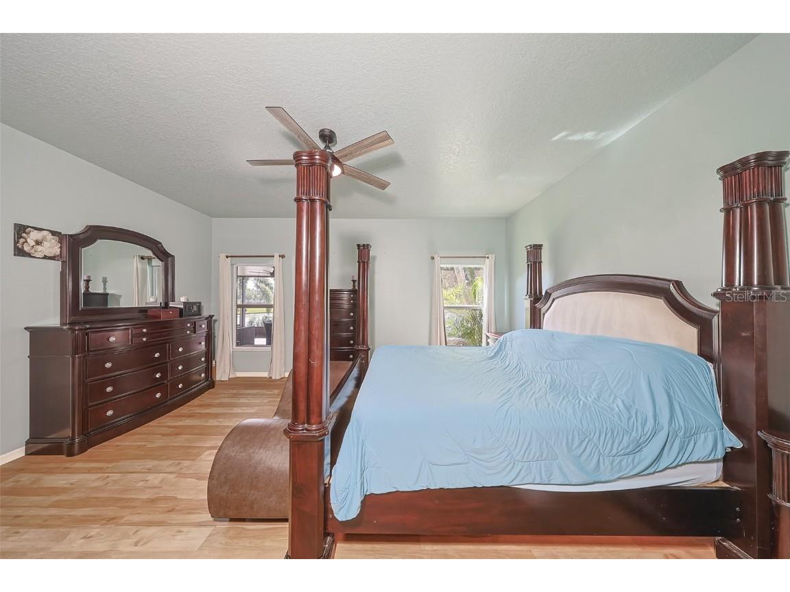 1507 Mira Lago Circle Ruskin FL 33570 TB8439678 image30