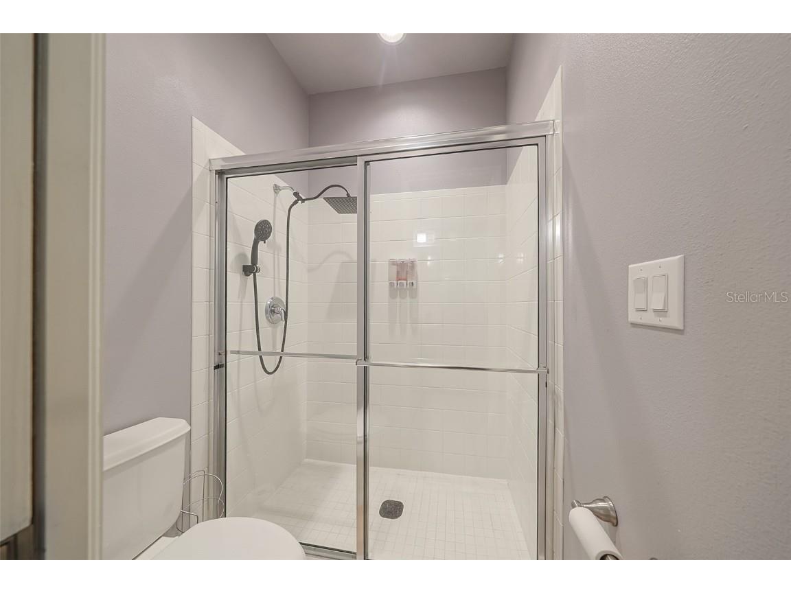 1507 Mira Lago Circle Ruskin FL 33570 TB8439678 image37