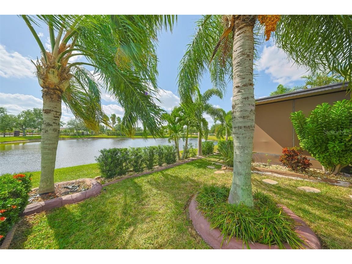 1507 Mira Lago Circle Ruskin FL 33570 TB8439678 image8