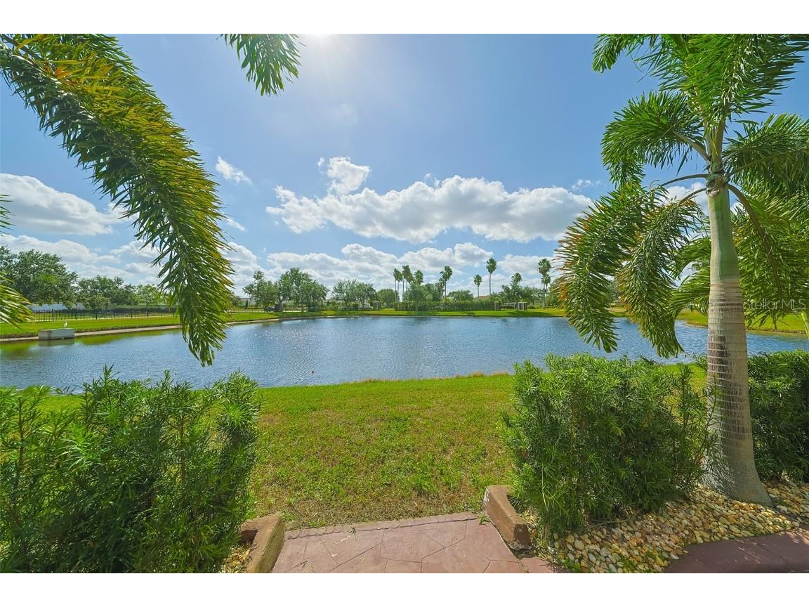 1507 Mira Lago Circle Ruskin FL 33570 TB8439678 image9