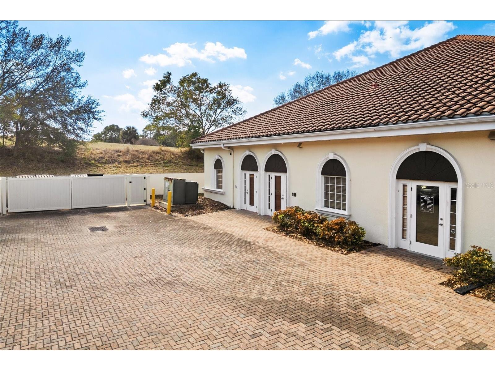 1507 Park Center Drive #B & C Orlando FL 32835 O6383560 image21