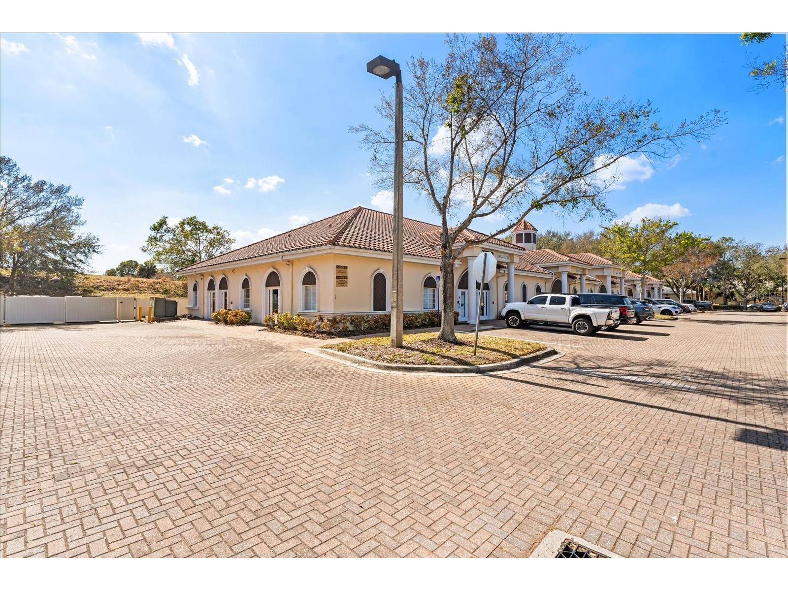 1507 Park Center Drive #B & C Orlando FL 32835 O6383560 image24