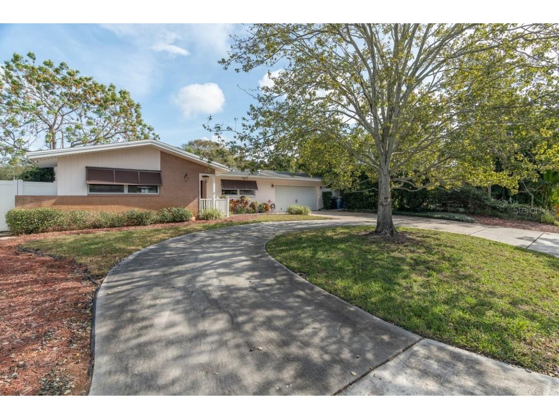 1507 Picardy Circle Clearwater FL 33755 U8185837 image1