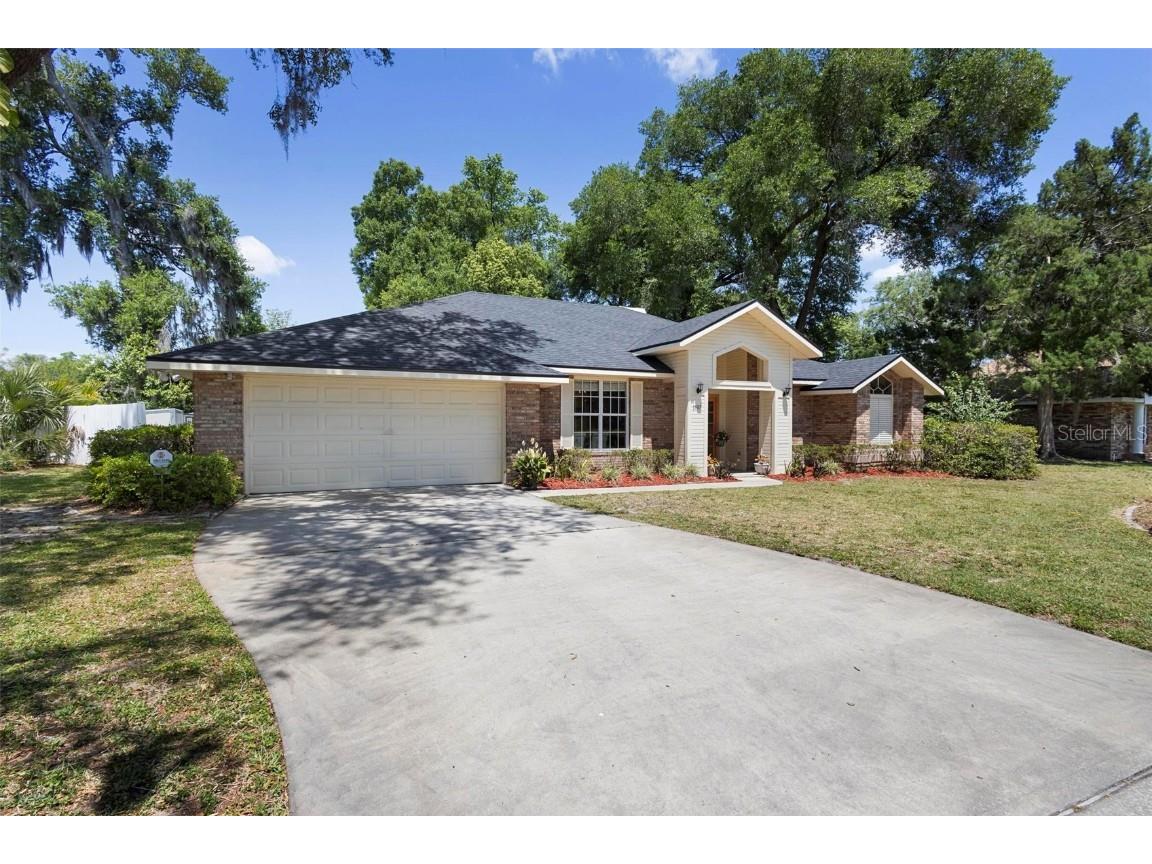 1507 Robinwood Drive Deland FL 32720 V4935789 image1