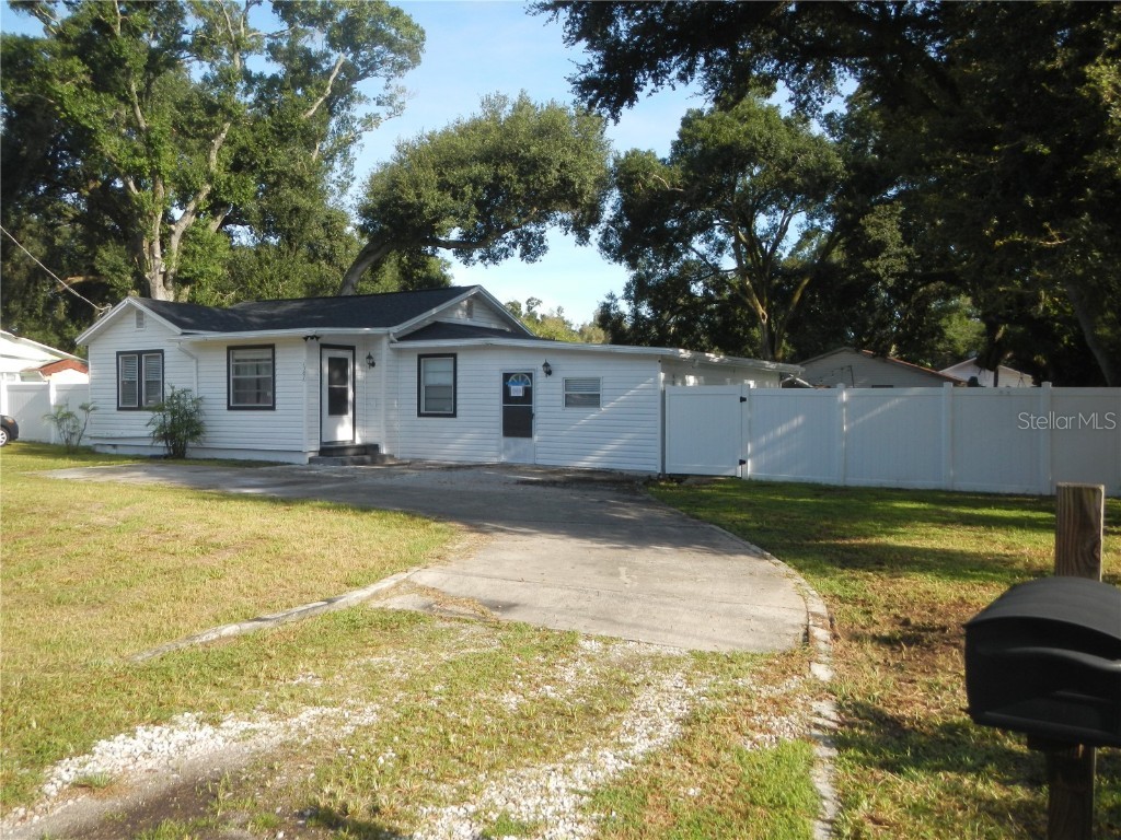 1507 W Comanche Avenue Tampa FL 33603 T3326960 image1