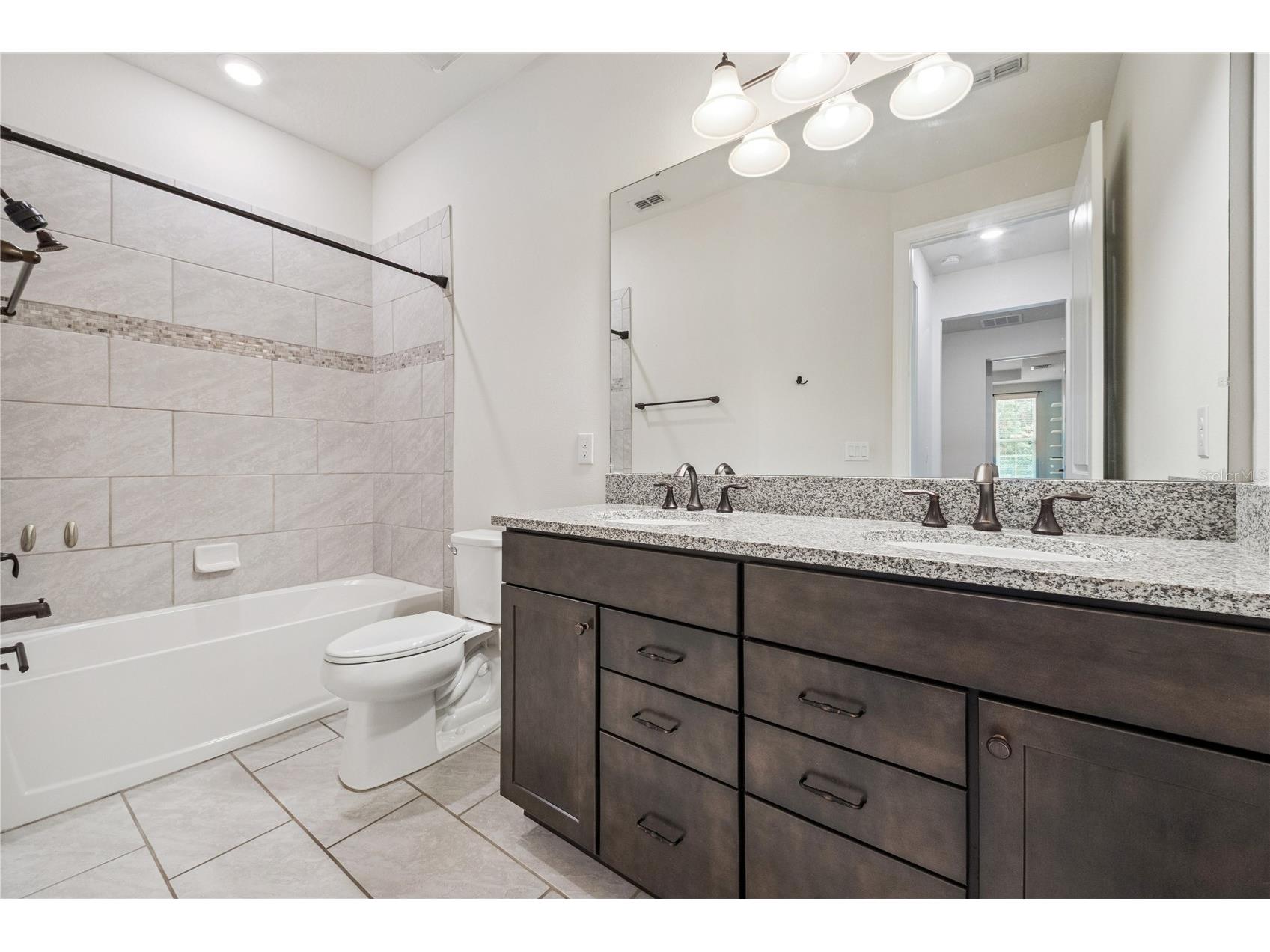 1507 Wild Sweetgrass Way Oakland FL 34787 O6409105 image34