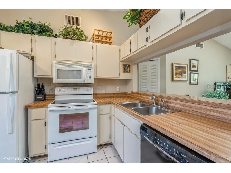 15075 Parkside Drive #201 Fort Myers FL 33908 A4649588 image8