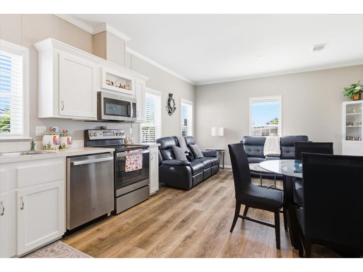 1508 24th Avenue Drive W Bradenton FL 34205 A4671920 image28