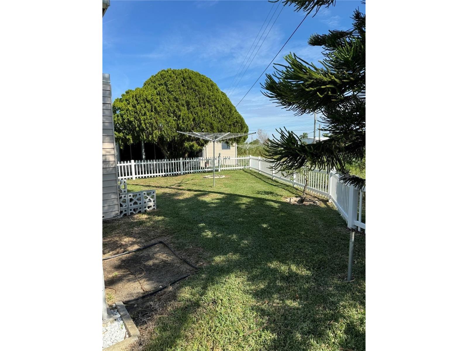 1508 Blind Brook Drive Sarasota FL 34234 A4697259 image13