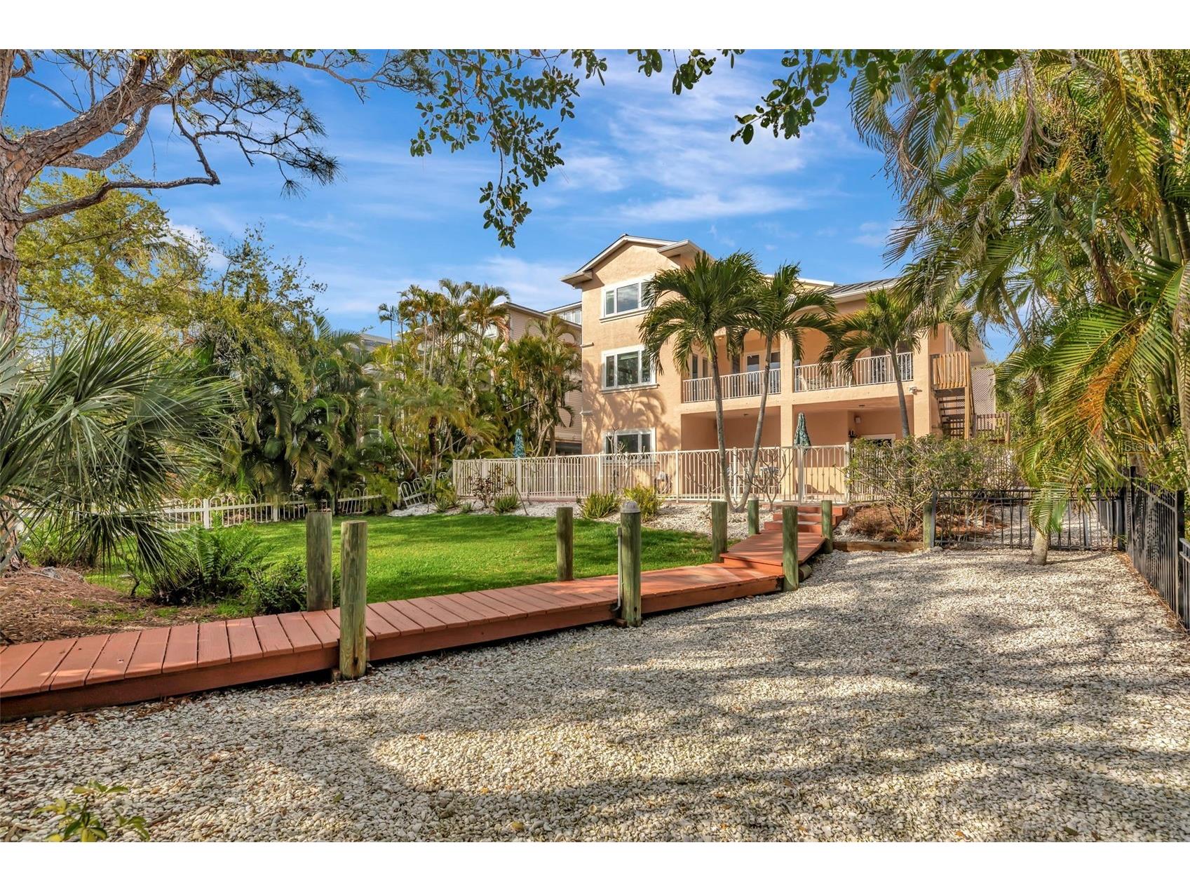 1508 Bowlees Cove Bradenton FL 34207 - CRYSTAL CANAL A4684916 image5